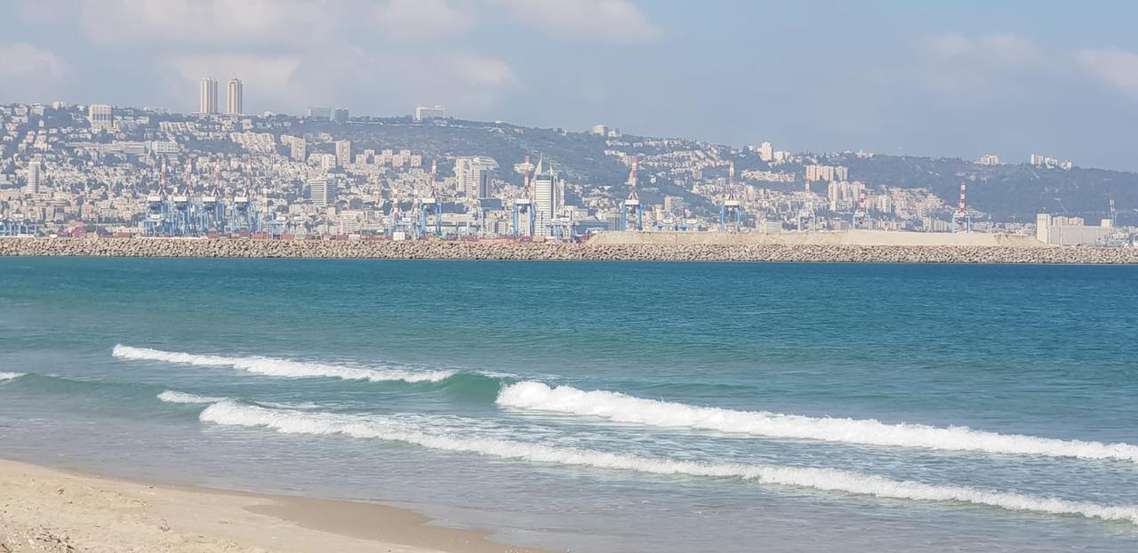 Amazing Lägenhet Haifa Exteriör bild